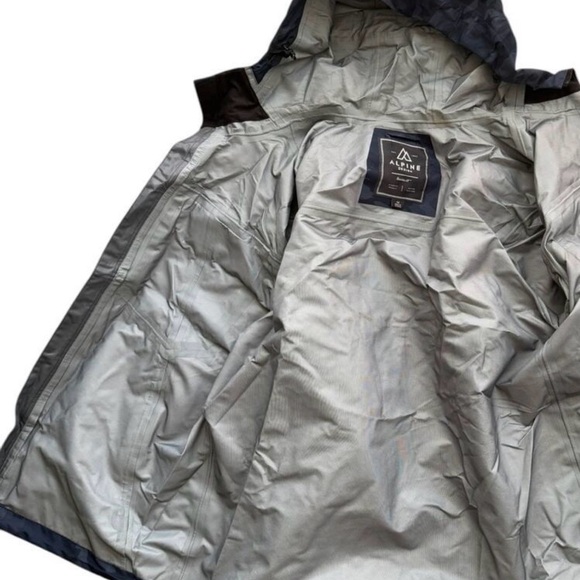 Alpine Design Parka - Picture 4 of 13